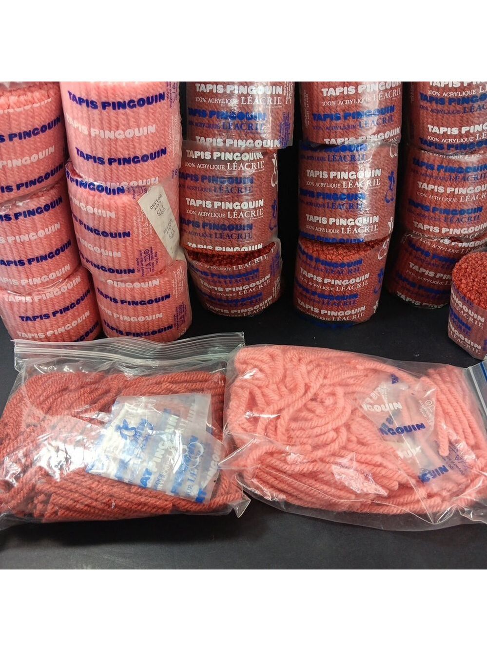 23 Bags Of Latch Hook Rug Yarn Acrylic Tapis Pingouin Vintage France Rug FR - Picture 2 of 10
